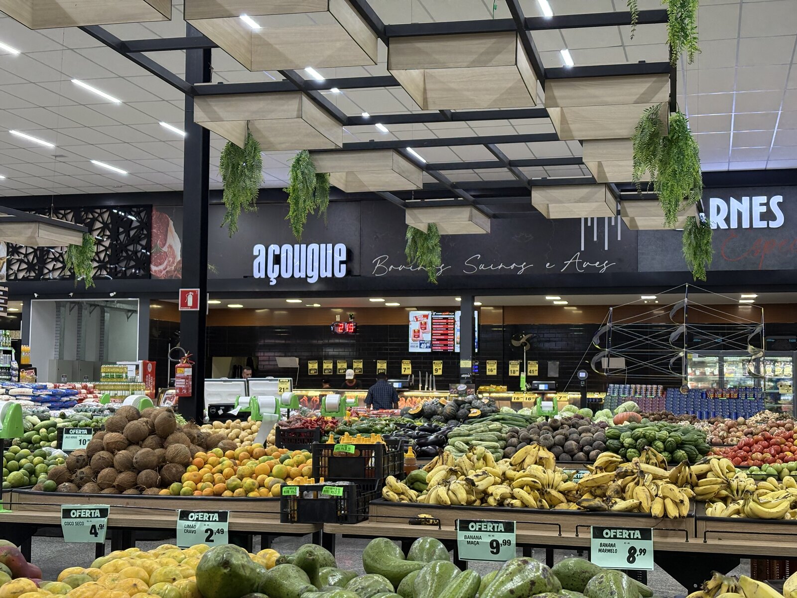 Supermercado Tiãozinho - letreiro do açougue